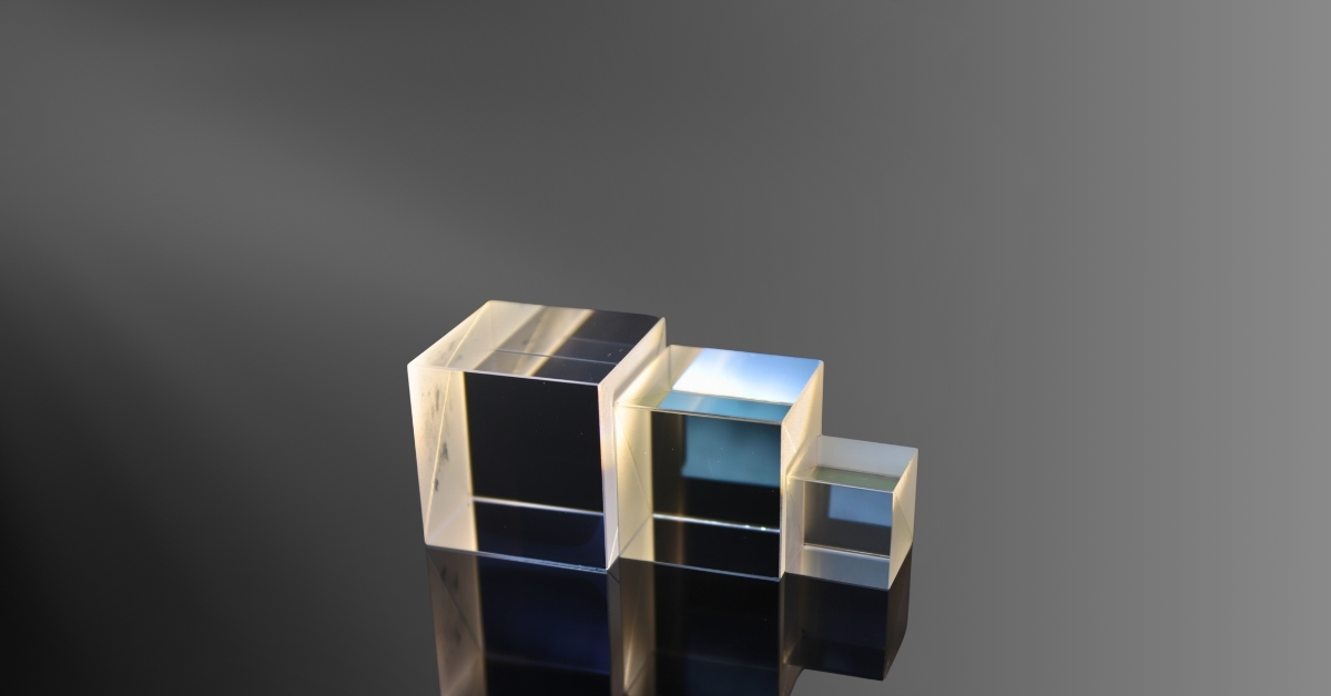 Laser Line Polarizing Cube Beamsplitters Avantier Inc.